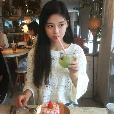 追球之傲娇校花死磕傻白甜海报